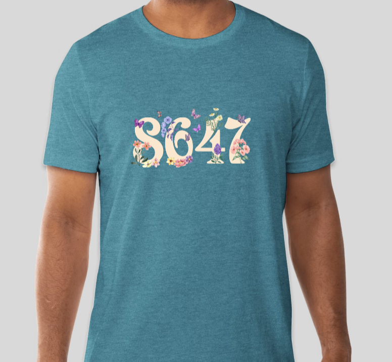 8647 Floral Tee